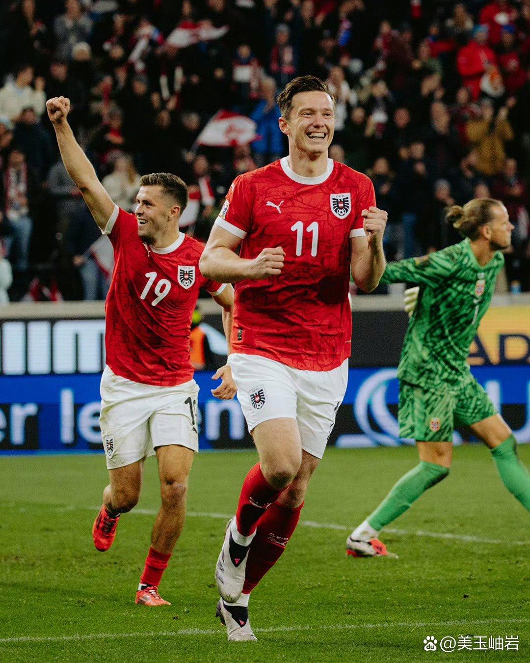 开云体育APP下载-坚持不懈！挪威队坚守对手进攻