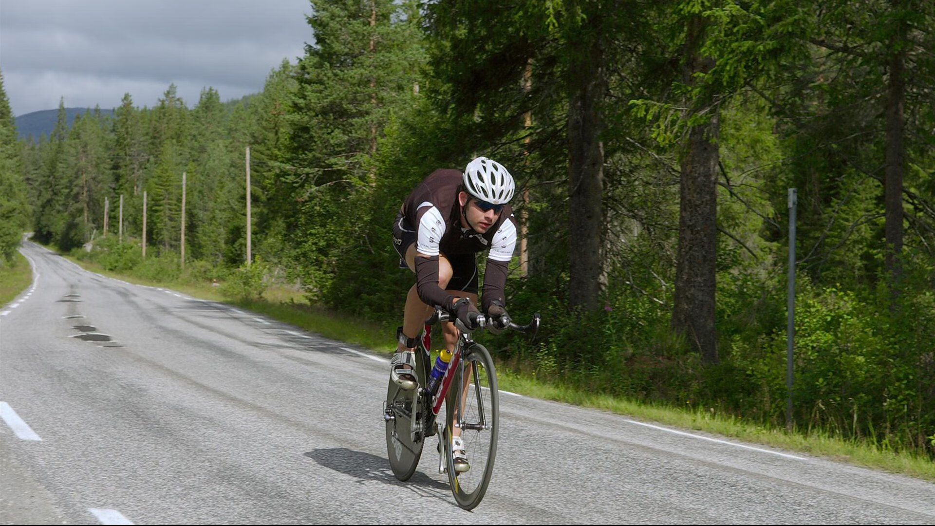 冰封麦迪逊,霍勒迪关键节点连续得分,北京队踏平尼克斯