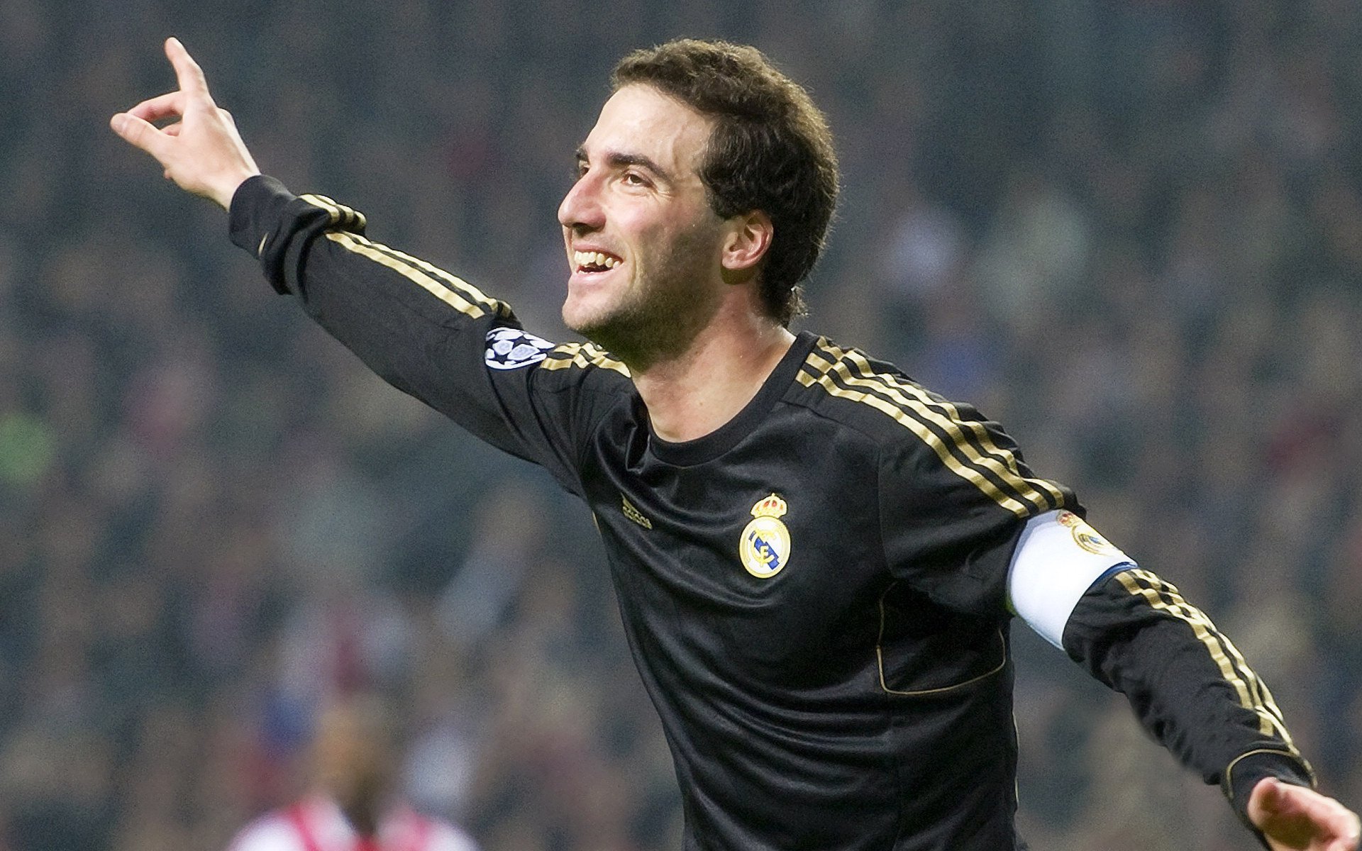 绿茵棋局，加维的节奏如何让阿根廷肢解苏格兰